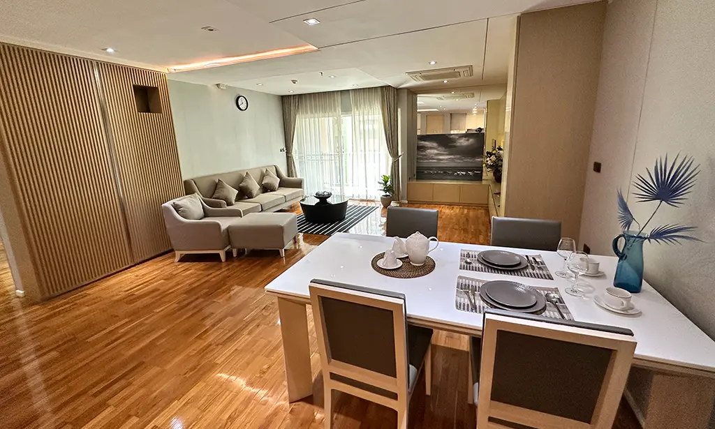 Raya Sukhumvit Bangkok