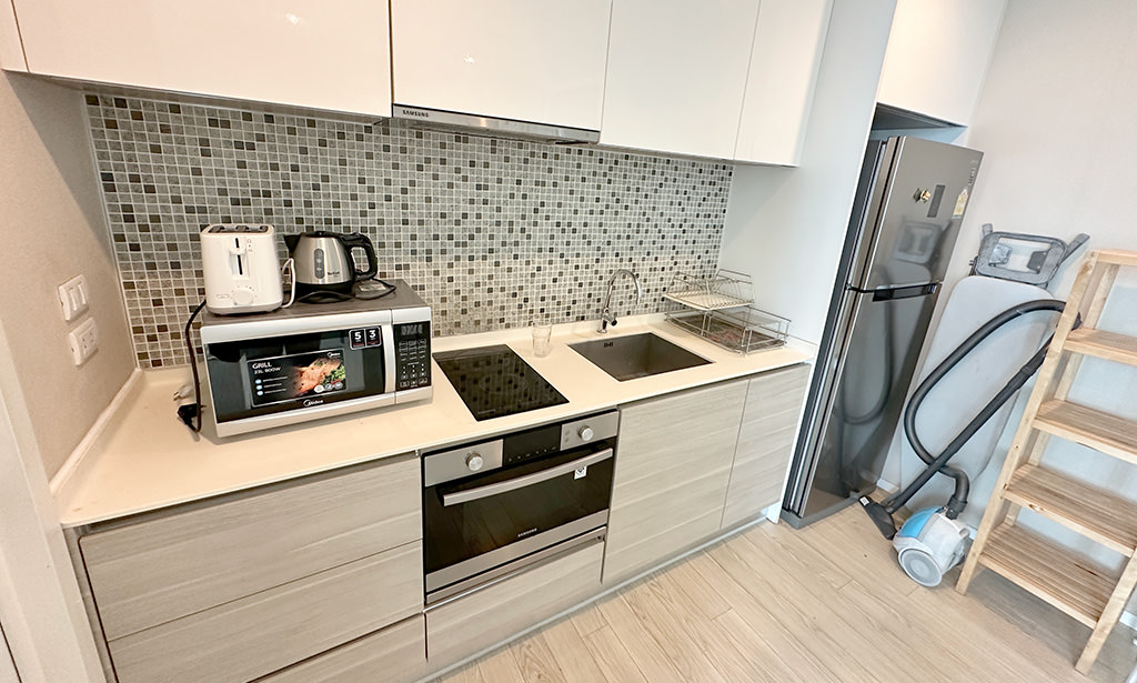 The Room Sukhumvit 21