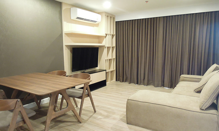 Upper Suites Sukhumvit 39