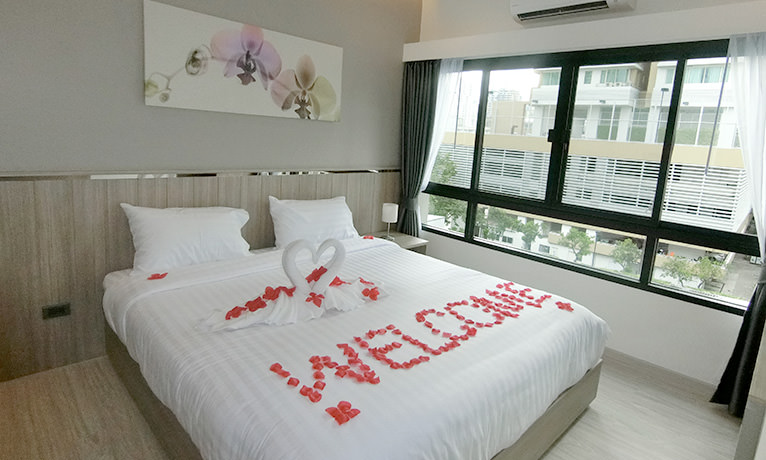 Junie’s Garden Home