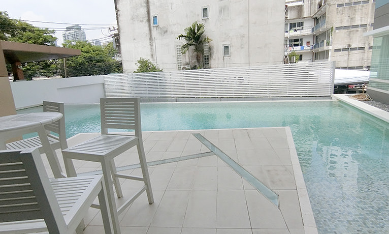 The Crest Sukhumvit 49