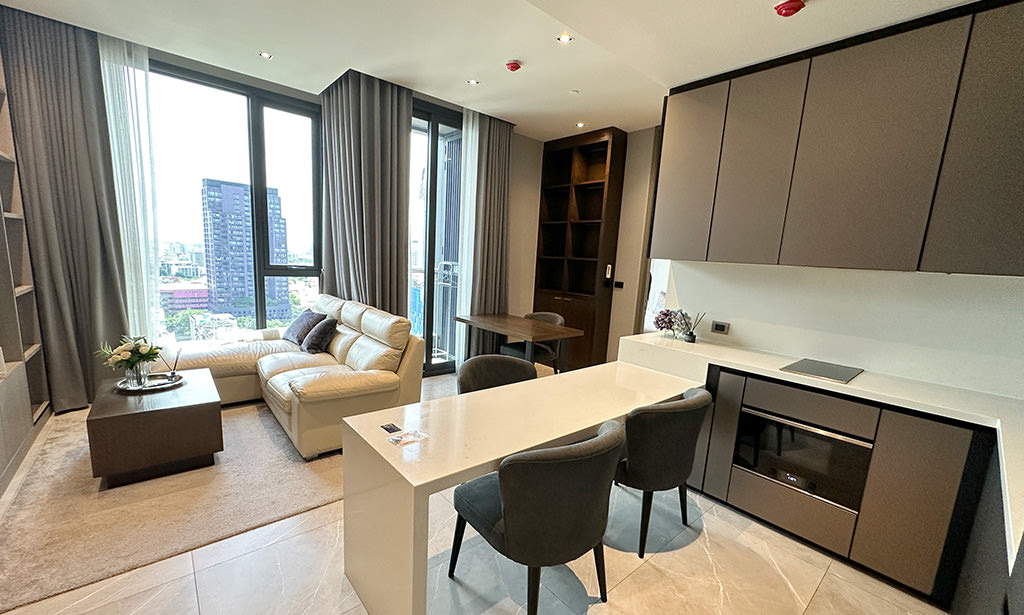 HYDE Heritage Thonglor