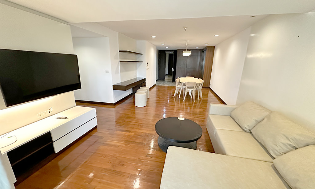 Richmond Hills Residence Thonglor 25