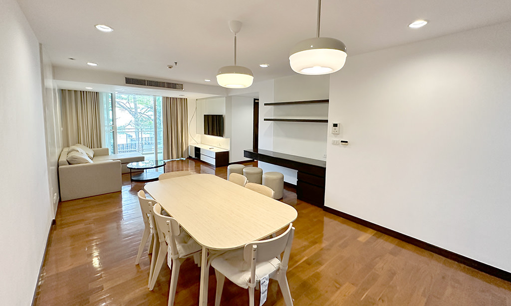 Richmond Hills Residence Thonglor 25