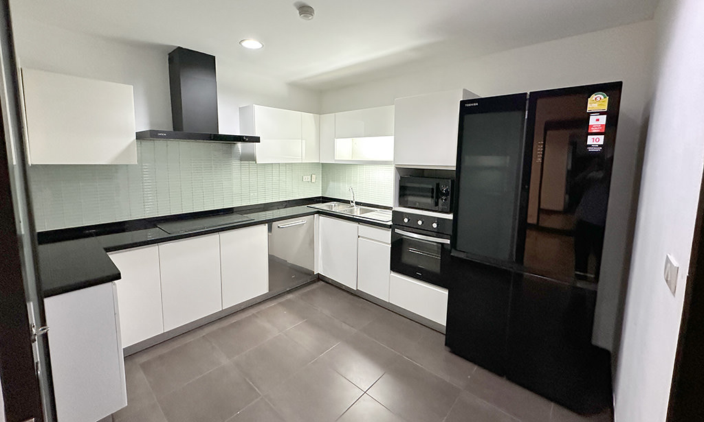 Richmond Hills Residence Thonglor 25