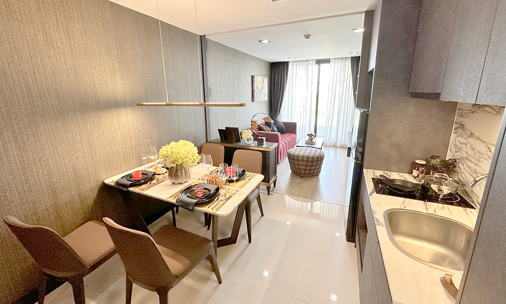 Silver Thonglor Apartments