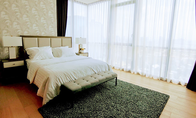 The Monument Thong Lo